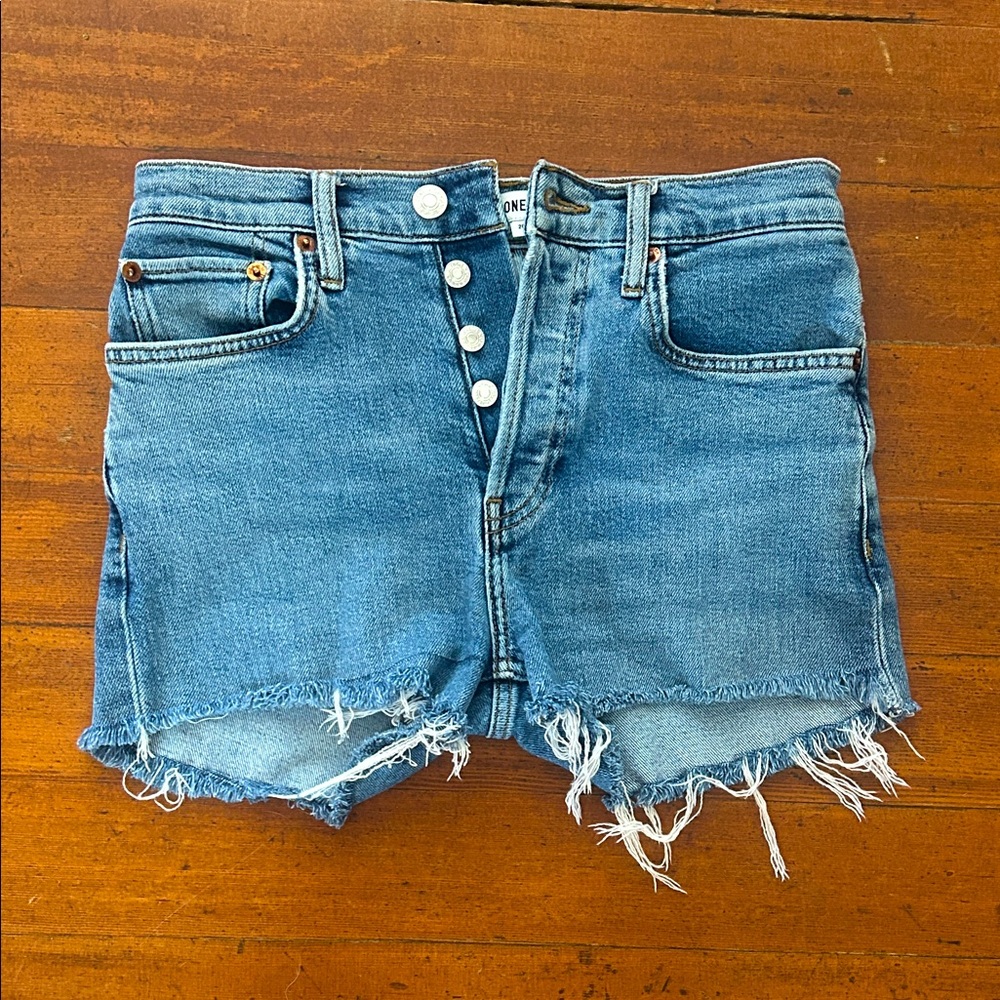 Re/Done cutoff shorts size 26